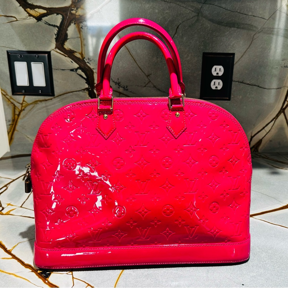 Louis Vuitton Rose Pop Monogram Vernis Alma GM Bag